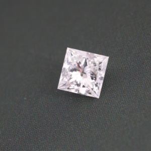 Diamante Cuadrado de Laboratorio de 0.55 Ct, Color D, Claridad VS2, Diamante HPHT, Grado IGI, para Joyería, Calidad de Exportación - Product Image 3