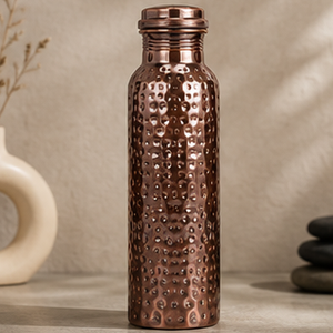 Botella de Agua de Metal Martillado Estilo Indio, CopperCraft Elite y Tradicional, Diseño Minimalista a Prueba de Fugas, Material de Cobre Puro - Product Image 2