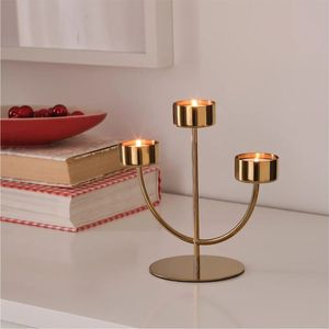 Ensemble de porte-bougies coniques en métal doré nordique de luxe, centre de table pour mariage |   Chandelier en fer minimaliste pour la décoration intérieure et les événements - Product Image 4