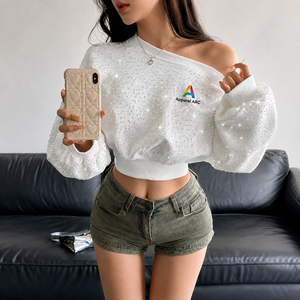 Sweat-shirt court à épaules dénudées avec strass, manches longues bouffantes, style streetwear, logo scintillant, en coton, pour femme - Product Image 4