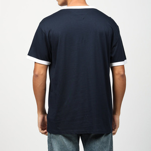 T-shirt décontracté pour homme bleu marine à manches courtes, col rond, avec bordure contrastante blanche et logo frontal, en jersey respirant à séchage rapide - Product Image 4