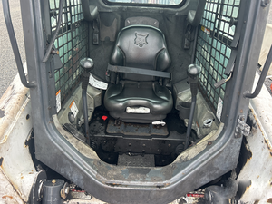 Cargadora Compacta de Dos Velocidades S570 2017 con Cabina Cerrada, Máquina de Construcción de Alto Rendimiento - Product Image 4