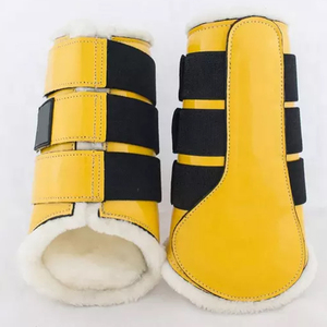 Bottes de protection pour chevaux, couleur verte unie, doublées en polaire, avec sangles réglables pour la protection des jambes - Product Image 4