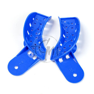 Bandejas perforadas de acero inoxidable para impresiones dentales: equipo fiable para moldes precisos en entornos clínicos - Product Image 2