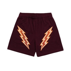 Shorts de basket-ball personnalisés pour hommes – Vente en gros, marron avec motif éclair orange, shorts en mesh respirant - Product Image 1