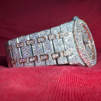 Vente directe d'usine, montres de luxe en diamant Moissanite VVS, style antique, pour hommes et femmes, quartz, verre cristal, acier inoxydable
