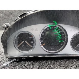ชุดหน้าปัดเรือนไมล์มือสองสำหรับรถยนต์ C-class รุ่น A2045403748012002 - Product Image 2