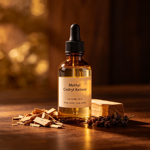 Direct usine CAS 32388-55-9 <span class=keywords><strong>Méthyl</strong></span> Cédril Céton Parfum Boisé Fixateur de Parfum Longue Durée Ambre Ambregris - Product Image 1