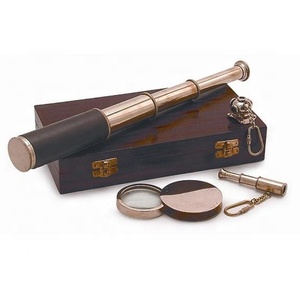 Nouvelle vente en laiton Portable boussole poche Design Antique pour voyage randonnée en plein air classique montre Style boussole lumineuse Camping - Product Image 1