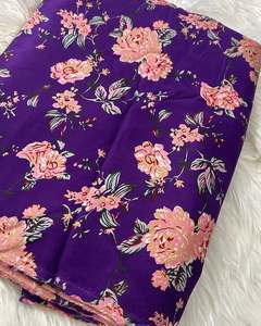 Tissu imprimé numérique de qualité supérieure en polyester, coton, rayonne et mousseline à motifs floraux pour robes, chemisiers et vêtements féminins - Product Image 3