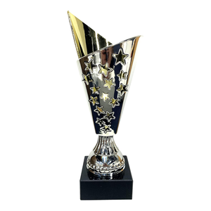 Copa de Trofeo Plateada con Elegante Premio Deportivo Dorado para Campeonatos, Competiciones Escolares, Eventos de Equipo y Reconocimiento - Product Image 4