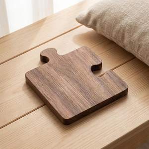 Sous-verre en bois fait main pour table de puzzle, design moderne pour tasses, mugs, accessoires de table par Universal Overseas - Product Image 5