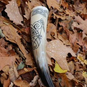 Cuerno Vikingo Redondo para Beber, Hecho a Mano, Ecológico, de Alta Calidad, Pulido, Arte Moderno Coleccionable para el Hogar, PERFECT ENTERPRISES - Product Image 1