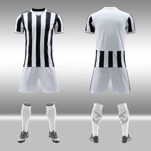 Conjunto de Uniforme de Fútbol Unisex con Inserciones de Malla con Patrón de Ondas, Uniforme de Club Transpirable para Equipos de Viaje, Hecho en Fábrica - Product Image 4