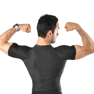T-shirt de compression noir personnalisé pour homme, séchage rapide, entraînement en salle de sport, course à pied, fitness, athlétique, manches courtes, performance - Product Image 2
