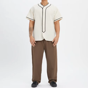 Camiseta de Béisbol Unisex Transpirable de Manga Corta, Blanca, con Botones y Cuello en V, Top Deportivo - Product Image 3