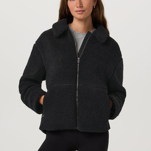 Veste Sherpa personnalisée pour femme – Qualité supérieure, tissu respirant – Vente en gros, veste polaire personnalisée pour femme, vêtements d'extérieur OEM - Product Image 3