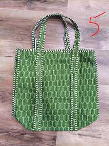 Bolso Tote Grande de Algodón Acolchado Estilo Boho para Mujer, Lavable, con Estampado de Bloques, en Oferta para Compras - Product Image 2