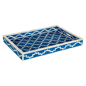 Bandeja cuadrada con incrustaciones de hueso, con un motivo geométrico 3D de cubo/pirámide en blanco y negro de alto contraste, disponible a precios de mayorista. - Product Image 2