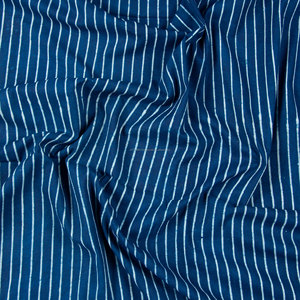 Vestido para correr de algodón orgánico indio hecho a mano con estampado a rayas, tela azul índigo, cortina, ropa, trajes para niñas, revestimientos, costura - Product Image 3