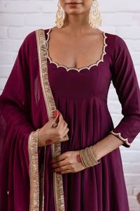 Lanzamiento del Nuevo Conjunto de Fiesta de Diseñador: Top, Sharara, Plazzo y Dupatta - Product Image 4