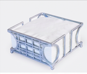 Porta Servilletas Metálico de Diseño Moderno y Lujoso con Acabado Elegante, Perfecto para Accesorios de Comedor de Hotel y Decoración de Mesa - Product Image 1