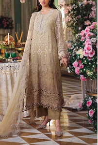 Ensemble de robe longue beige en soie brodée pour femmes, avec dupatta, pour mariage indien pakistanais, tenue de soirée - Product Image 1