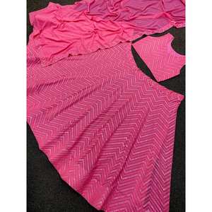 DHK Hermoso Lehenga Choli Rosa Bordado, Traje de Fiesta con Lentejuelas, Talla M para Vestimenta Festiva - Product Image 3