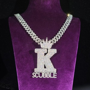 Collar con Colgante K Scubble, Chapado en Rodio, con Circonitas Cúbicas Engastadas, Cadena Figaro, Joyería Hip Hop para Hombre, Regalo - Product Image 1