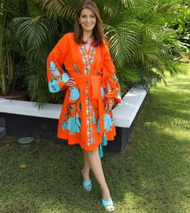 Robe kimono kaftan pour femme, col en V, manches bouffantes, formelle, écologique, respirante, avec imprimé floral - Product Image 2