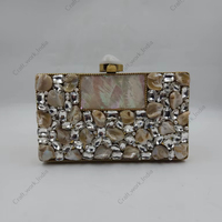 Pochette de soirée de luxe en laiton et agate nacrée avec fermoir pour femme, idéale pour mariage, fête ou anniversaire