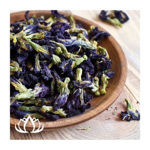Fleurs de pois papillon séchées de qualité supérieure, idéales pour la coloration des boissons, les infusions de thé, la pâtisserie, la décoration artisanale. QUALITÉ PREMIUM. - Product Image 1