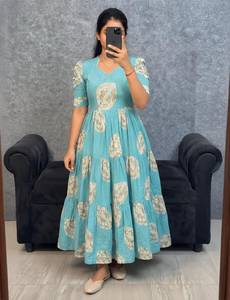 Vestido Anarkali de Algodón Grueso de Primera Calidad para Mujer con Forro de Crepé Suave |   Vestimenta Étnica India de Longitud Completa - Product Image 3