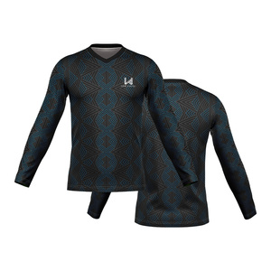 T-shirt de sport décontracté pour homme, personnalisé, imprimé par transfert thermique, manches raglan, col en V, coupe classique, écologique, séchage rapide, respirant - Product Image 3