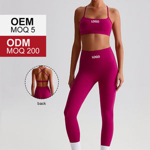 Fabricant d'ensembles de vêtements de sport OEM personnalisés pour marque à label privé, vêtements de yoga sans couture avec séchage rapide en Spandex/Nylon, ensemble 2 pièces - Product Image 3