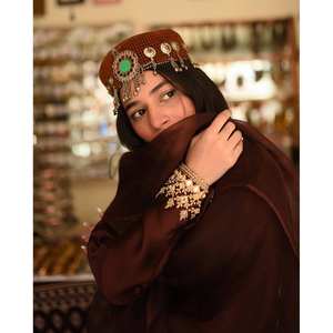 Hermoso conjunto de traje de fiesta con bordado Zari Trabajo Talla XL - Product Image 1