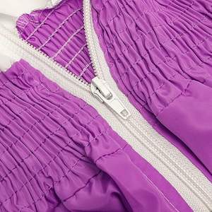 Survêtements streetwear oversize personnalisés pour femme : coupe-vent d'été en nylon avec fermeture éclair et pantalon - Product Image 3