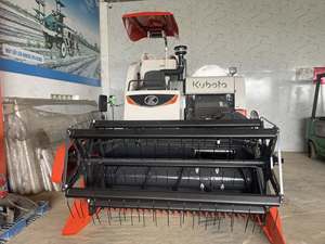 Cosechadora Kubota DC-70 Pro con Transmisión por Engranajes Rojos, Máquina Agrícola de Alta Productividad - Product Image 3