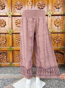 Pantalones Palazzo Boho de Algodón Crudo de Pierna Ancha para Mujer con Estampado Étnico y Cintura Alta Fruncida, Ideales para Verano y Playa, Estilo Urbano - Product Image 3