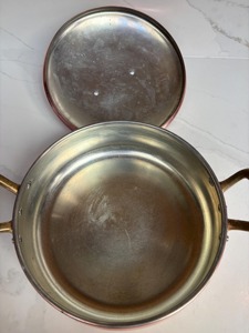 Olla de Cobre Redonda con Tapa, Asa de Aleación de Zinc, Utensilios de Cocina de Metal Pulido, Diseño Vintage Duradero - Product Image 6
