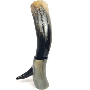 Matériel naturel et organique poli, écologique, pour la décoration intérieure : Vase en corne, abreuvoir pour animaux, corne de Viking, objets décoratifs en forme d'étoile, artisanat - Product Image 3