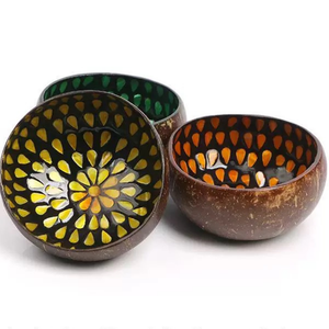 Bol en Coque de Noix de Coco Grande et Petite Taille, Meilleure Vente, Idéal pour Salades et Fruits, Créez une Ambiance Naturelle à la Maison - Product Image 3