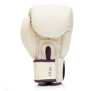 Genuine New Micro Fiber QST Brand Guantes de boxeo Color blanco Tamaño y logotipo personalizados Guante de entrenamiento de boxeo - Product Image 6
