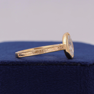 Anillo de Compromiso con Diamante Cultivado en Laboratorio de Corte Ovalado, Oro Amarillo de 14K, Color E/F, Claridad VS-VVS, Estilo de Lujo, Certificado IGI, para Mujer - Product Image 5