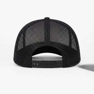 Gorra Trucker de 5 Paneles, 260 GSM, Poliéster Premium, Espuma Negra y Blanca, Malla Transpirable, Logotipo Personalizado con Prensa Térmica - Product Image 2