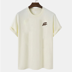 Camiseta de Cuello Redondo para un Estilo de Vida Cómodo, Diseñada para Uso Diario y las Necesidades de Moda - Product Image 1