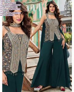 Ensemble Palazzo Traditionnel Rani Roop pour Femme, Coupe Droite Longueur Ras du Sol, avec Dupatta Bhandhani Brodé en Crêpe Gerogette à Séchage Rapide - Product Image 3