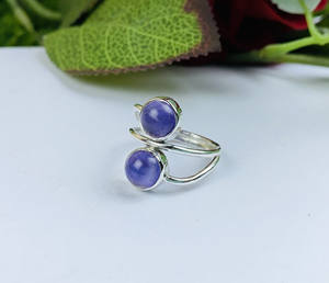 Bague de mariage pour femme en argent sterling 925 faite à la main classique améthyste pierre précieuse taille brillante lunette réglage Krittika bijoutiers - Product Image 1