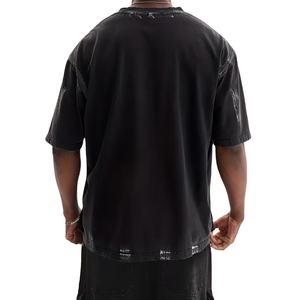 เสื้อยืดโอเวอร์ไซส์สไตล์วินเทจสำหรับผู้ชาย ผ้าฝ้าย 100% ป้องกันรอยยับ ลายเพ้นท์มือ สตรีทแวร์ แขนสั้น - Product Image 2