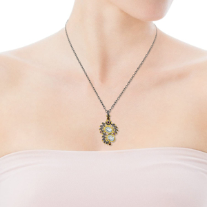 Nuevo Collar con Colgante de Hoja de Plata de Ley 925 Chapado en Oro con Gema de Amatista y Topacio Azul, Engaste de Bisel y Diseño de Planta - Product Image 4
